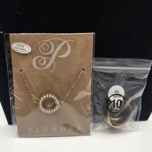 Plunder Gold and White Circle Pendant Necklace With Gold Tone Ring